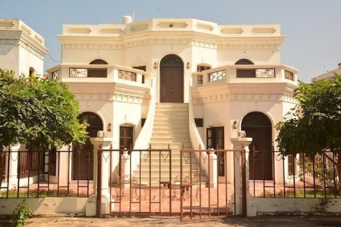 A Mansion Hotel Kashipur Exterior foto