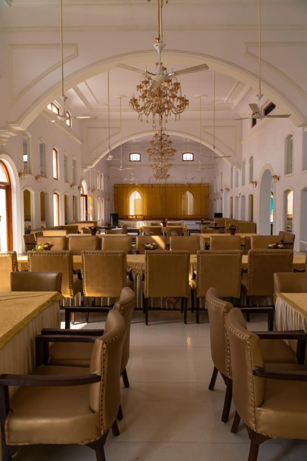 A Mansion Hotel Kashipur Exterior foto